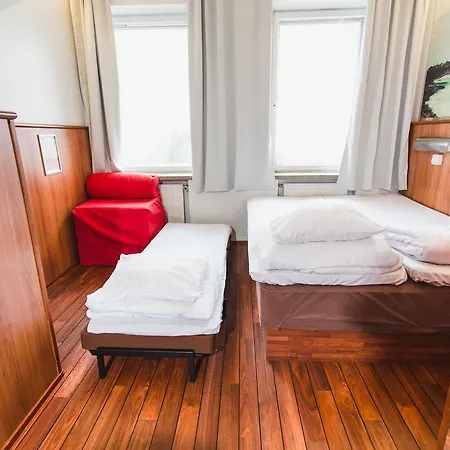 Hotel Omena 3*